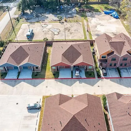 Villa Pet Ok, Family Friendly, Gated Community